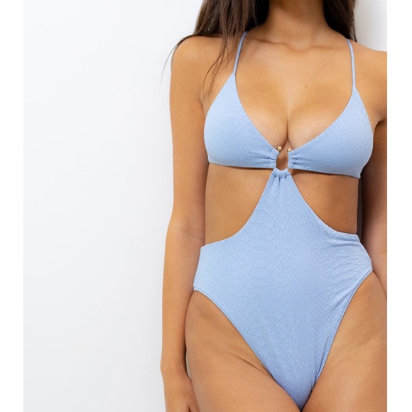 Revel Ray Gorgeous Sexy Bathing Suit - Picture 2 of 6